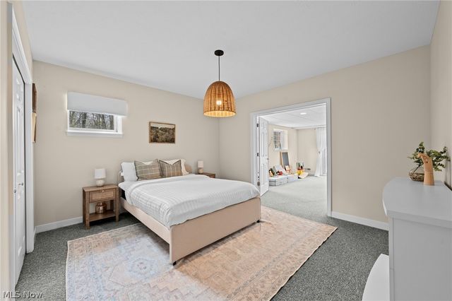 6030 Penfield Lane, Solon, OH 44139