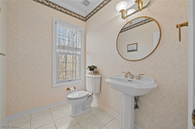 6030 Penfield Lane, Solon, OH 44139