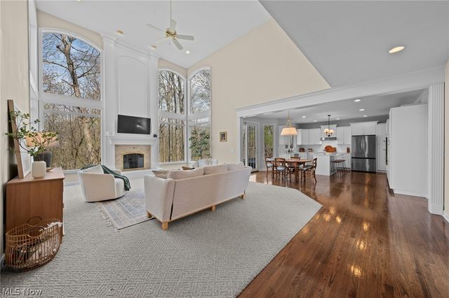 6030 Penfield Lane, Solon, OH 44139