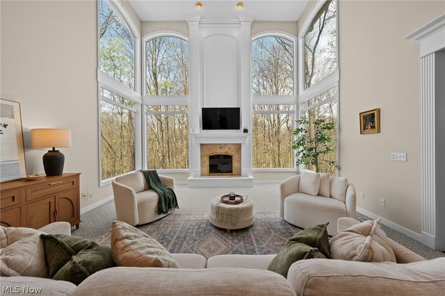 6030 Penfield Lane, Solon, OH 44139