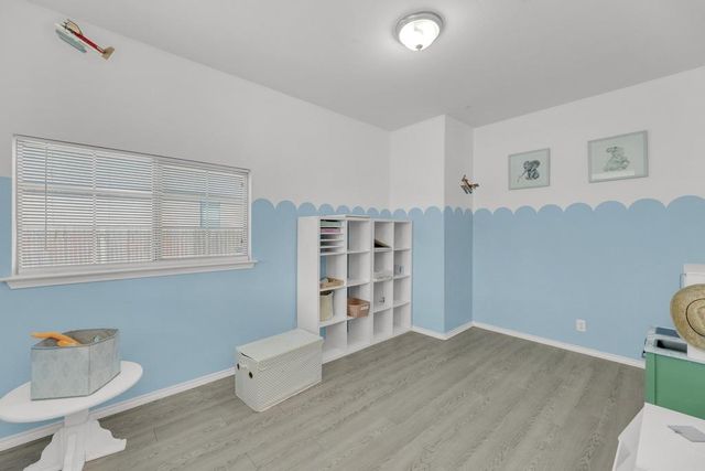 150 Mistletoe LN, Kyle, TX 78640
