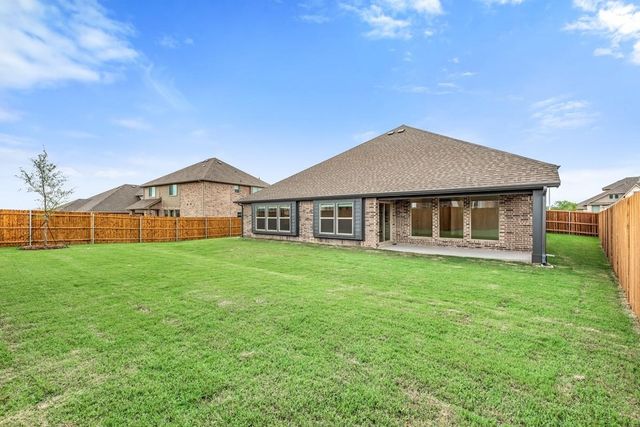 1073 Canuela Way, Justin, TX 76247