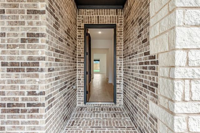 1073 Canuela Way, Justin, TX 76247