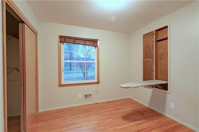 3613 Randall Drive, Independence, MO 64055