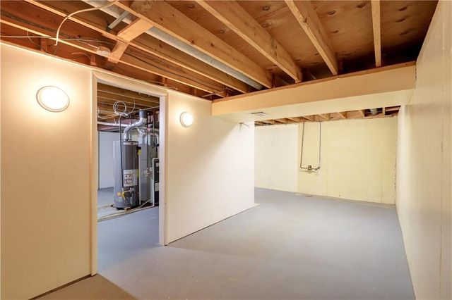 3613 Randall Drive, Independence, MO 64055