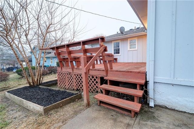 3613 Randall Drive, Independence, MO 64055