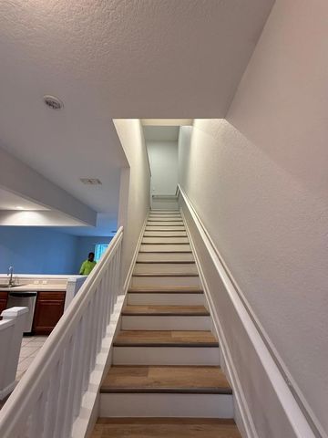 933 ENCLAIR STREET, Orlando, FL 32828