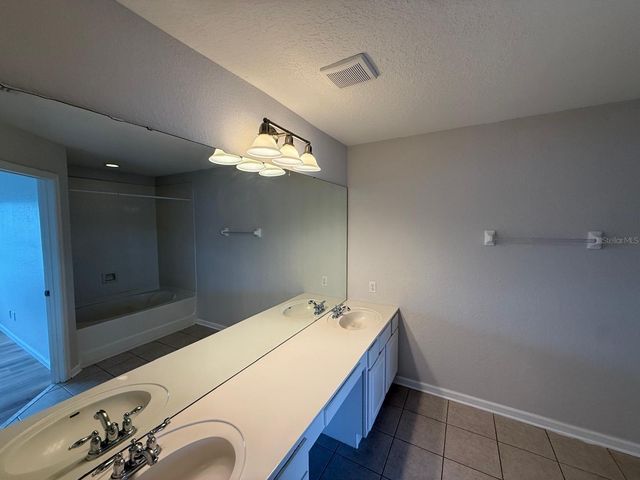 933 ENCLAIR STREET, Orlando, FL 32828