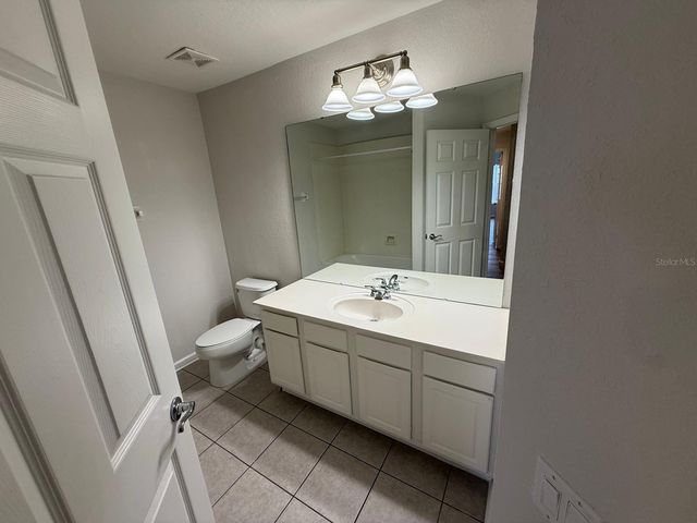 933 ENCLAIR STREET, Orlando, FL 32828
