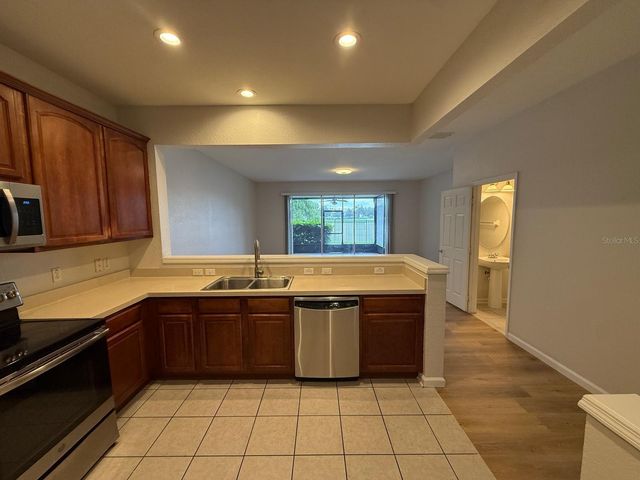 933 ENCLAIR STREET, Orlando, FL 32828
