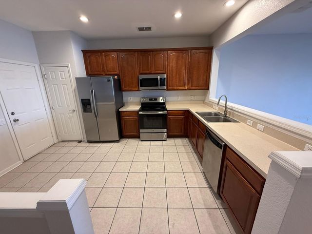 933 ENCLAIR STREET, Orlando, FL 32828