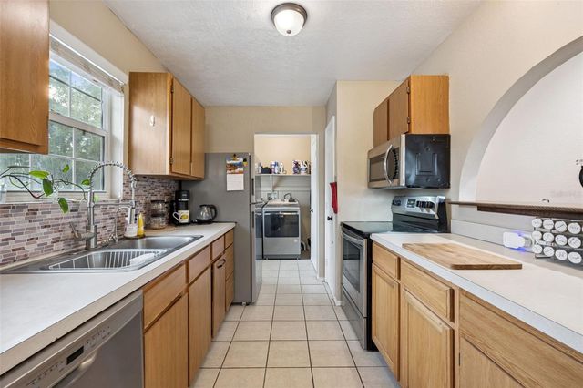 320 N. NEW HAMPSHIRE, Apopka, FL 32712