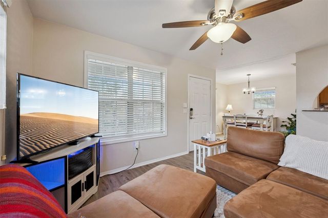 320 N. NEW HAMPSHIRE, Apopka, FL 32712