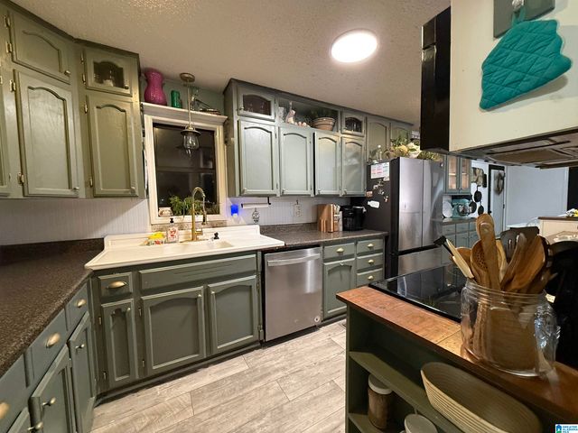 1000 MOORE ROAD, Altoona, AL 35952