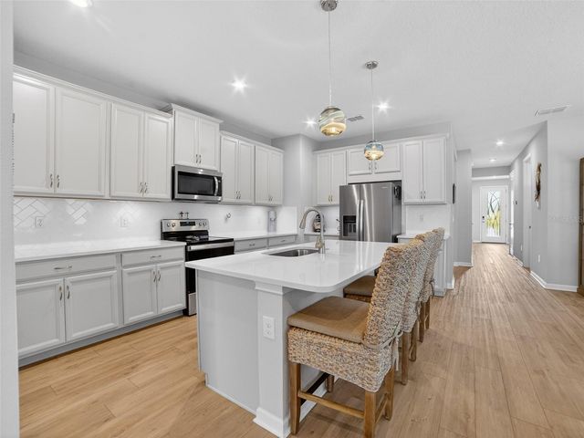 3760 MAXWELL PARK DRIVE, Sun City Center, FL 33573