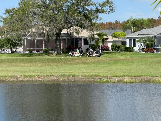 3760 MAXWELL PARK DRIVE, Sun City Center, FL 33573