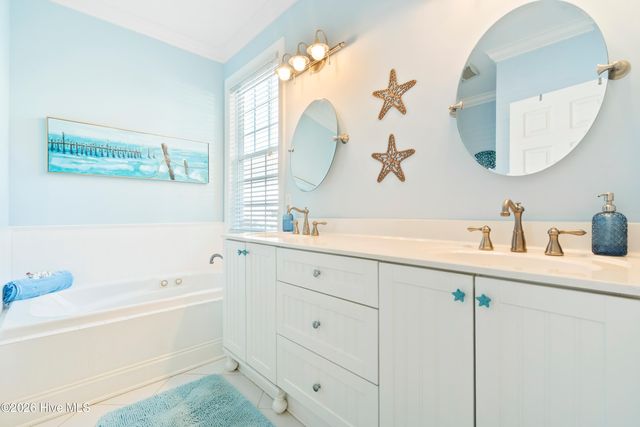 1466 Pinecroft Lane SE, Bolivia, NC 28422