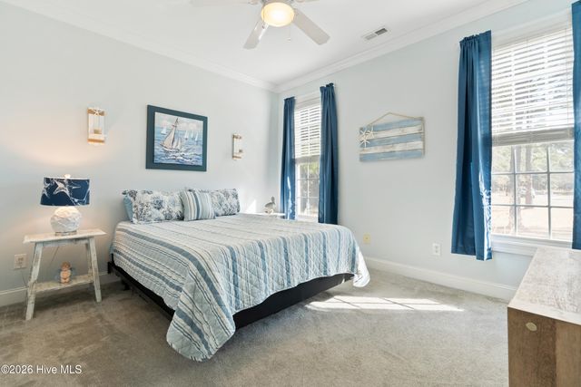 1466 Pinecroft Lane SE, Bolivia, NC 28422