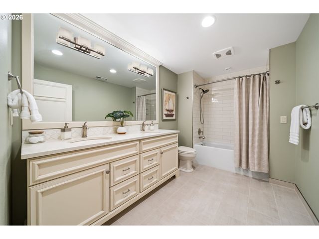 5711 Nw 144TH Cir, Vancouver, WA 98685