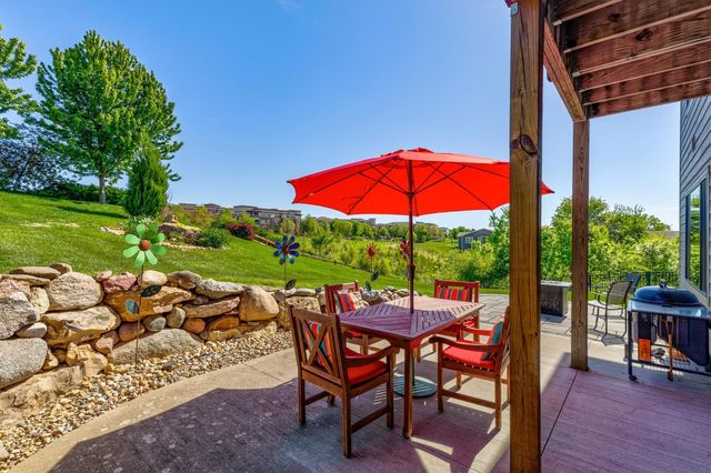 810 S Balsam Street, West Des Moines, IA 50266