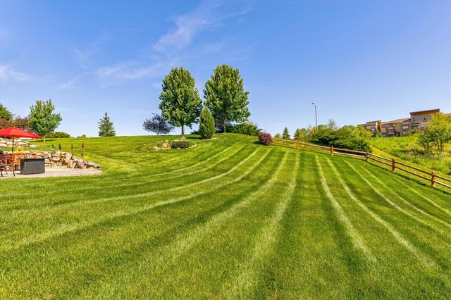 810 S Balsam Street, West Des Moines, IA 50266