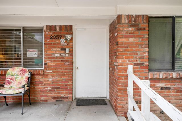 2957 Wisconsin Street NE, Albuquerque, NM 87110