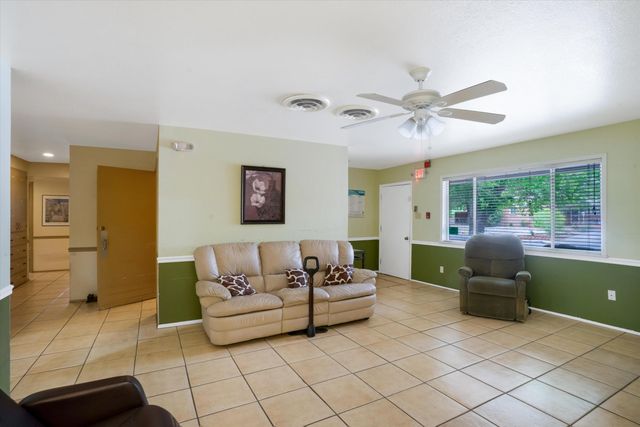 2957 Wisconsin Street NE, Albuquerque, NM 87110