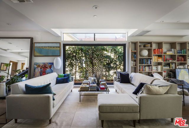 814 Crestmoore Place, Venice (los Angeles), CA 90291