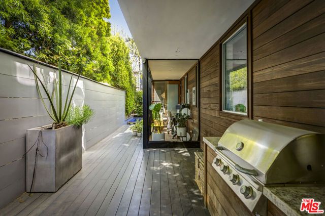 814 Crestmoore Place, Venice (los Angeles), CA 90291