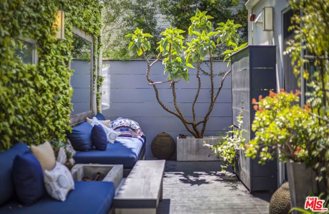 814 Crestmoore Place, Venice (los Angeles), CA 90291