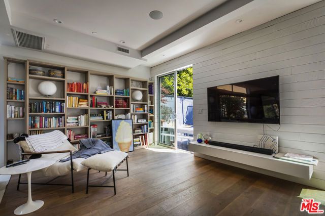 814 Crestmoore Place, Venice (los Angeles), CA 90291