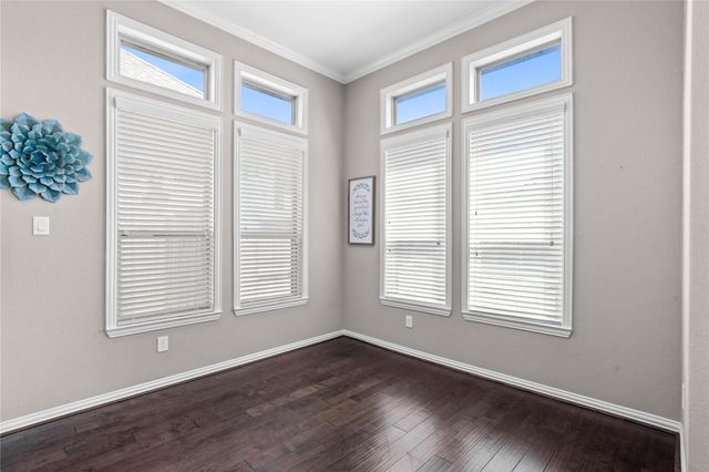 9323 Dochfour Lane, Tomball, TX 77375