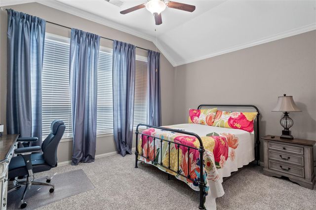 9323 Dochfour Lane, Tomball, TX 77375