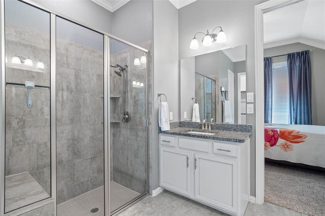 9323 Dochfour Lane, Tomball, TX 77375