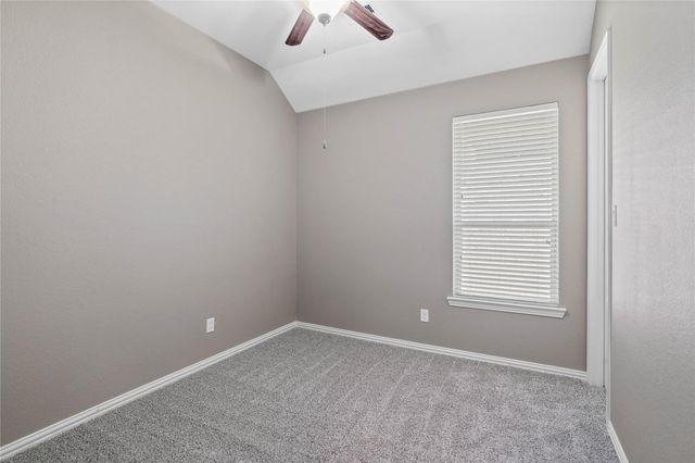 9323 Dochfour Lane, Tomball, TX 77375