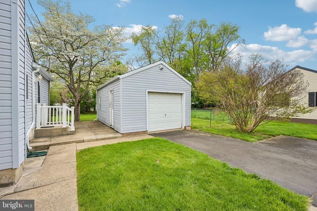 12209 THORNTON RD, Philadelphia, PA 19154