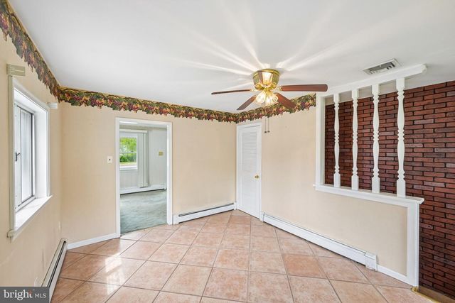 12209 THORNTON RD, Philadelphia, PA 19154