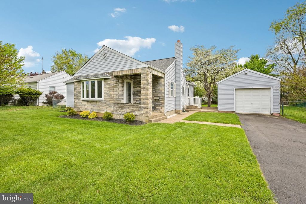12209 THORNTON RD, Philadelphia, PA 19154