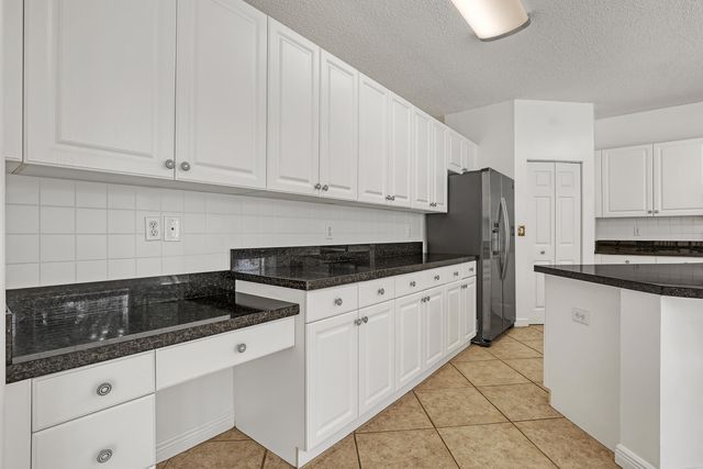 2465 Westmont Lane, Royal Palm Beach, FL 33411