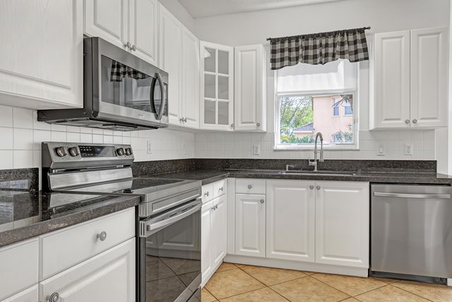 2465 Westmont Lane, Royal Palm Beach, FL 33411