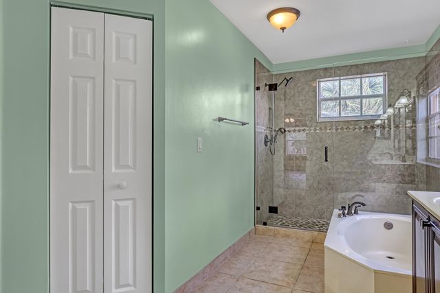 2465 Westmont Lane, Royal Palm Beach, FL 33411