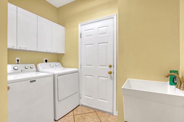 2465 Westmont Lane, Royal Palm Beach, FL 33411