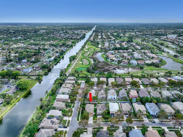 2465 Westmont Lane, Royal Palm Beach, FL 33411