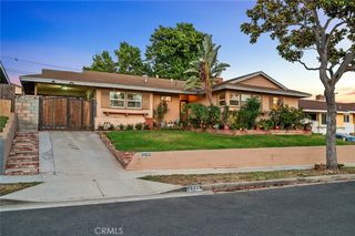 10502 S 8th Place, Inglewood, CA 90303
