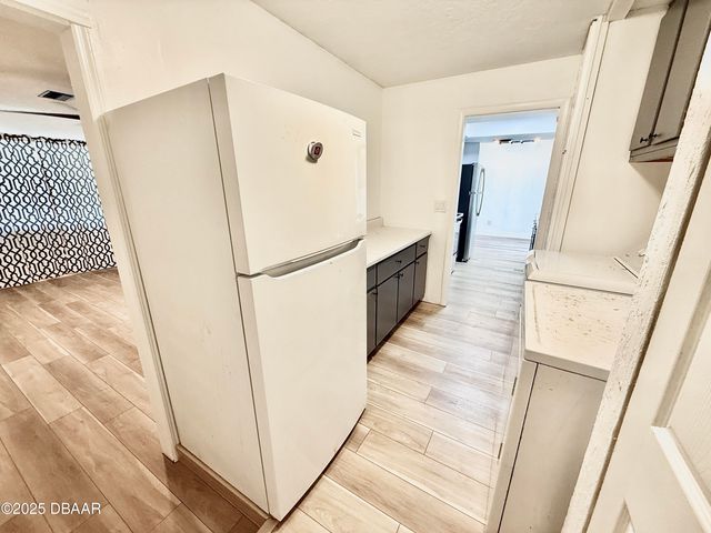 929 Derbyshire Road, Daytona Beach, FL 32117