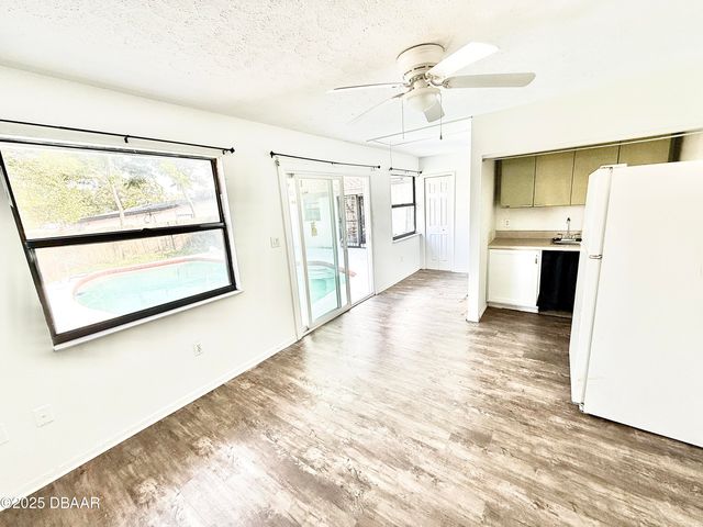 929 Derbyshire Road, Daytona Beach, FL 32117