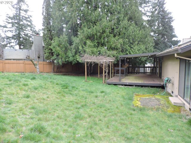 9780 Sw RODEO Pl, Beaverton, OR 97008