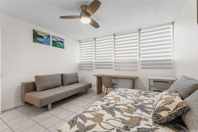 1863 Kaioo Drive 302, Honolulu, HI 96815