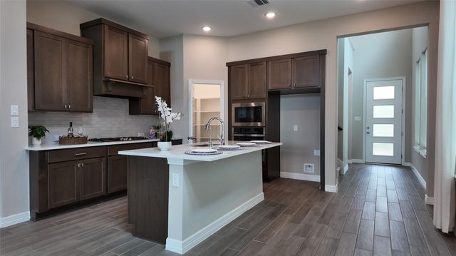 360 Mallorn Lane, Montgomery, TX 77316