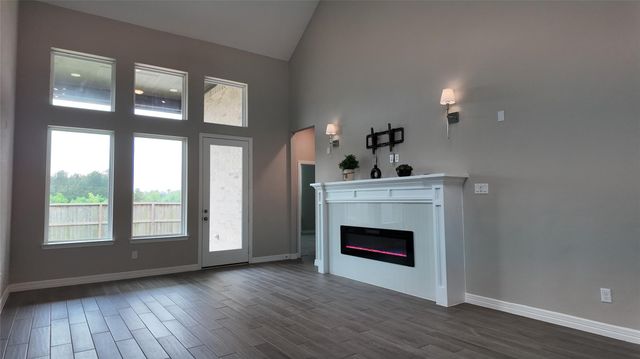 360 Mallorn Lane, Montgomery, TX 77316